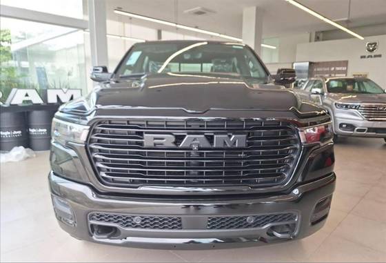 RAM 1500 3.0 HURRICANE 6 BITURBO GASOLINA RHO CD 4X4 AUTOMÁTICO RAM 1500 3.0 HURRICANE 6 BITURBO GASOLINA RHO CD 4X4 AUTOMÁTICO